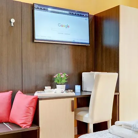 ゲストハウス テルミニ スイーツ ローマ